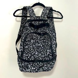 Lululemon Speckled backpack.